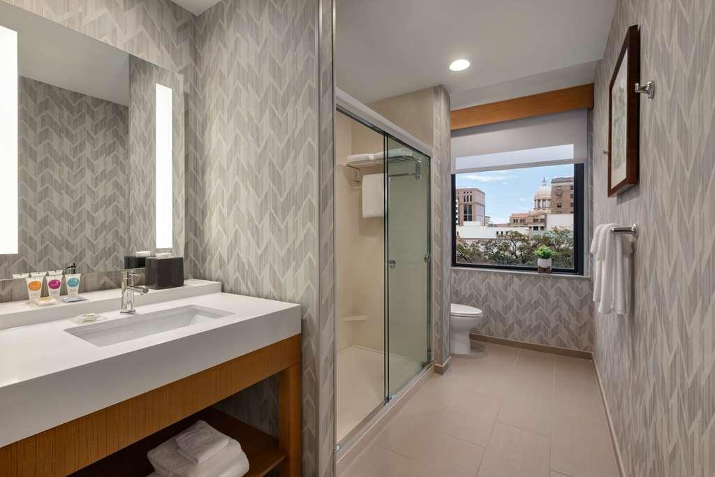 Hyatt Place Houston Downtown חדר תמונה